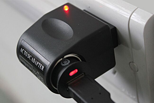 Αντάπτορας φόρτισης PT-807, από UK/EU πρίζα σε αυτοκινήτου - Image 2